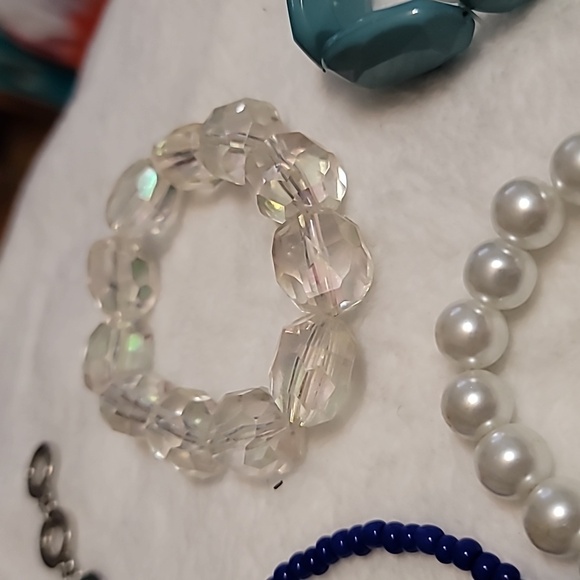 Bracelets in Blue (8 pieces) - Picture 6 of 12